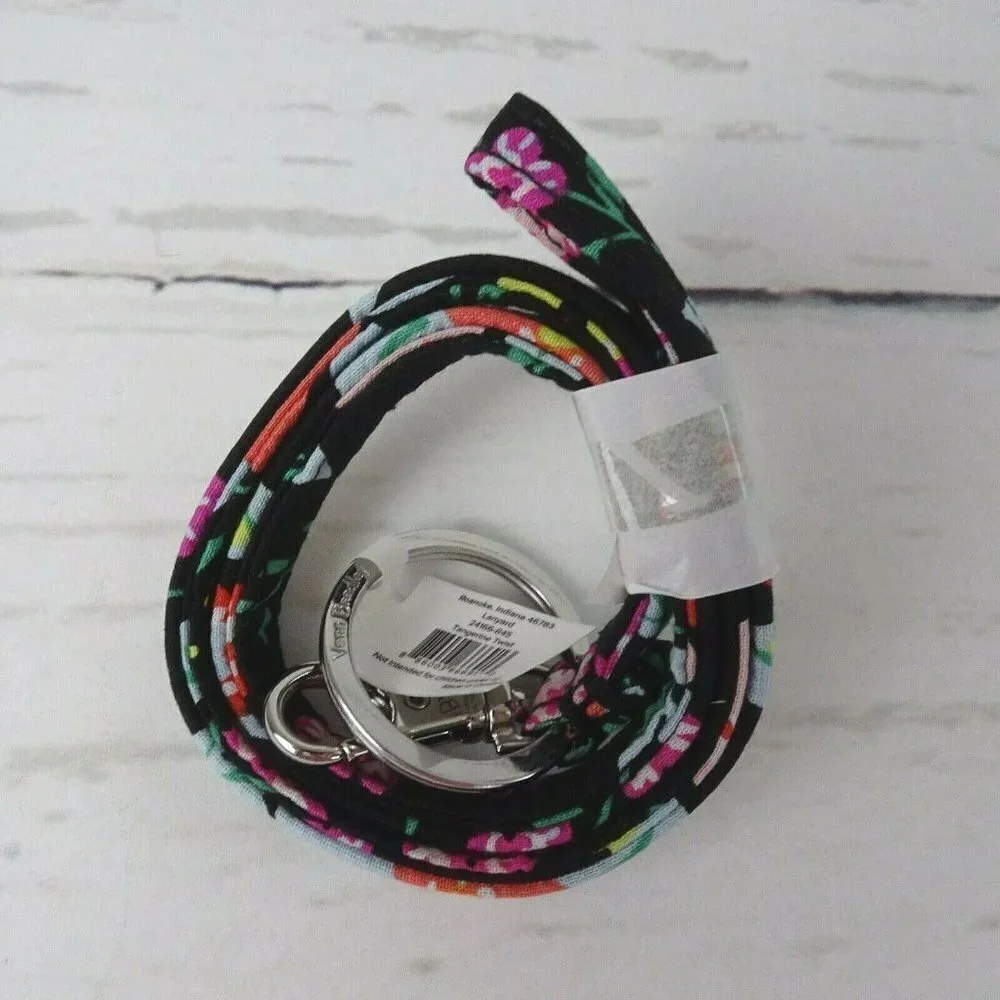 Vera Bradley Tangerine Twist Lanyard Key Ring ID Holder Clip Multi Purpose Flora - Picture 4 of 6